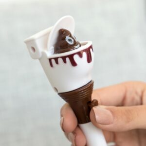 Propiska záchod s hovínkem