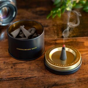 Vonné kužely ze santalového dřeva Iron & Glory